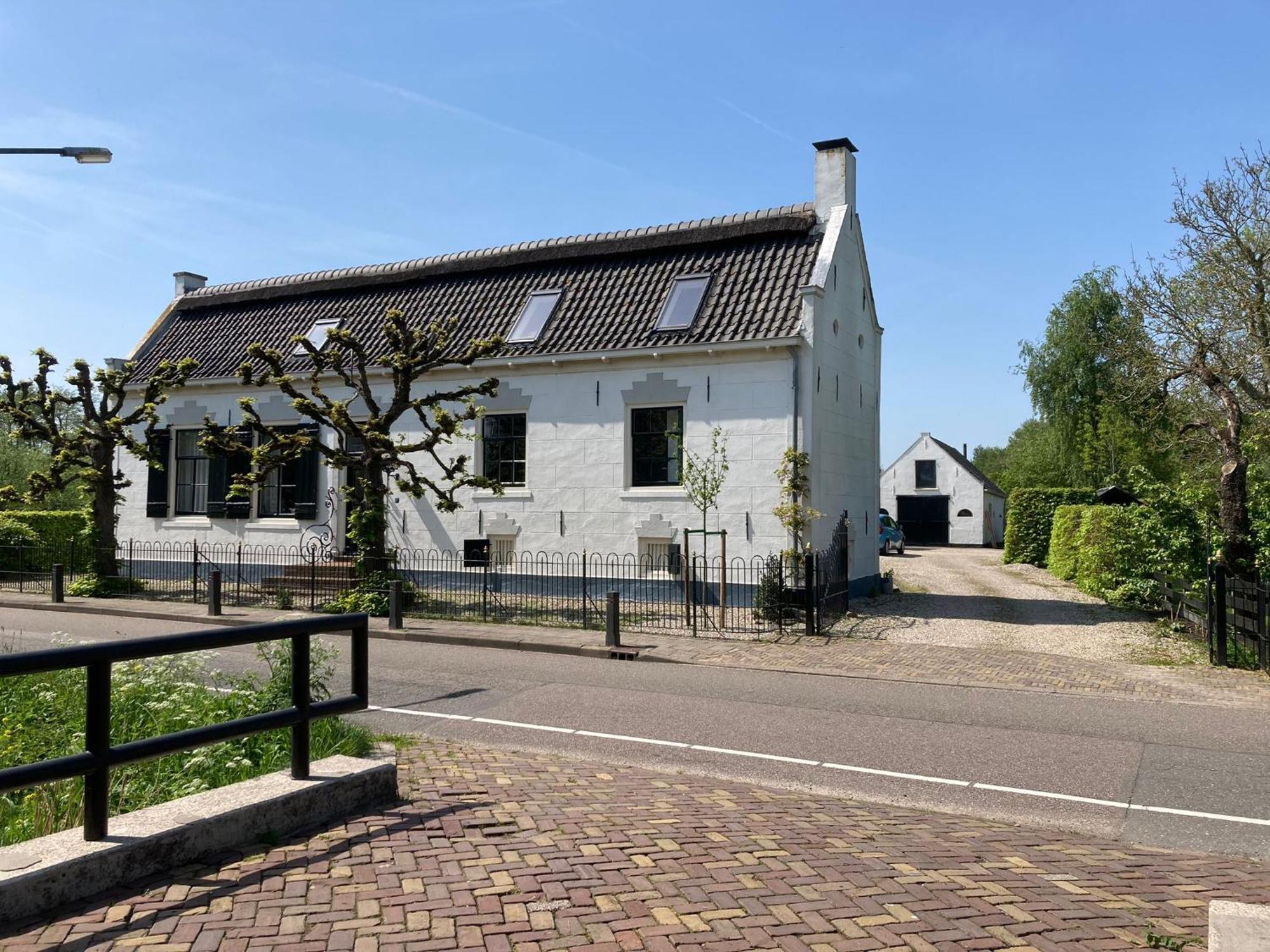 Beautiful Renovated Farmhouse Ankeveen エクステリア 写真